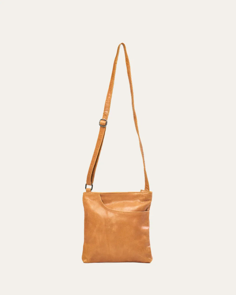Bare Leather - Betty Bag / Almond