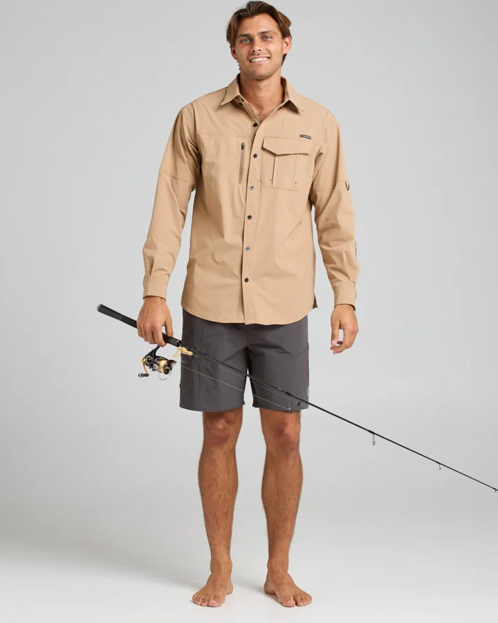 The Mad Hueys SKULL ANCHOR | FISHING SHIRT - TAN