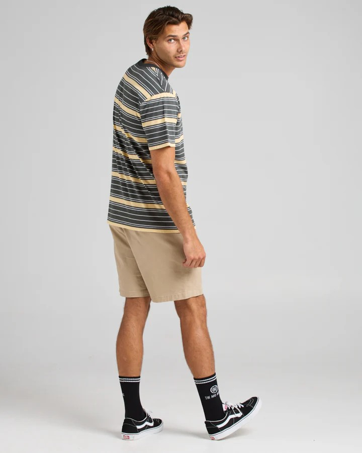 The Mad Hueys HUEYS STRIPE | SS TEE - CHARCOAL