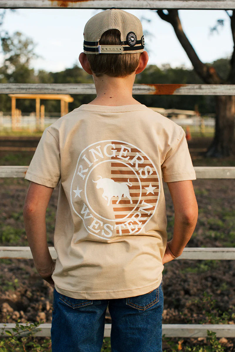 RINGERS WESTERN Signature Bull Flag Kids T-Shirt -Dark Sand