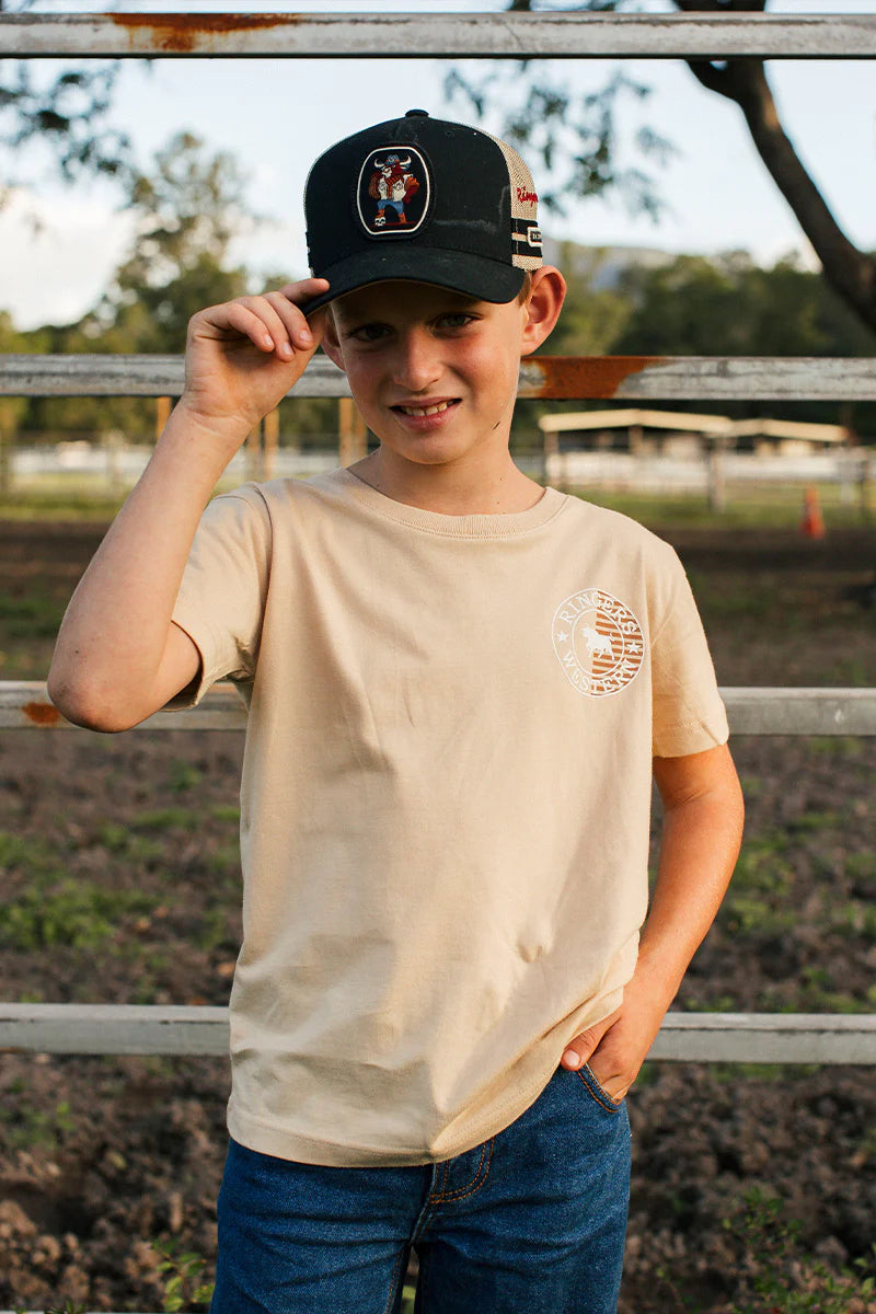 RINGERS WESTERN Signature Bull Flag Kids T-Shirt -Dark Sand