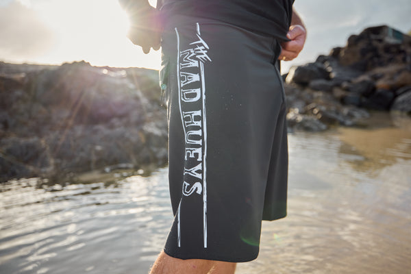 The Mad Hueys AHOY FKRS | 20" BOARDSHORT - BLACK