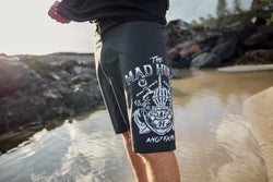 The Mad Hueys AHOY FKRS | 20" BOARDSHORT - BLACK