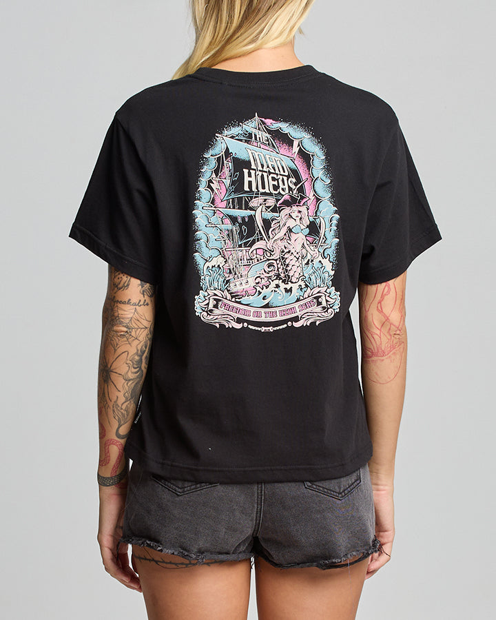 The Mad Hueys FREEDOM HIGH SEAS | WOMENS SS TEE - BLACK