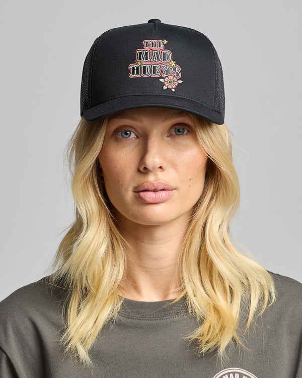 The Mad Hueys SKULL TATTOO | WOMENS TWILL TRUCKER - BLACK-OSFM