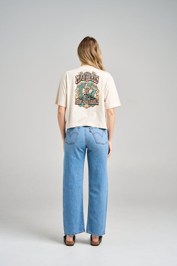The Mad Huey SIDE SADDLE | WOMENS BOXY SS TEE - STONE