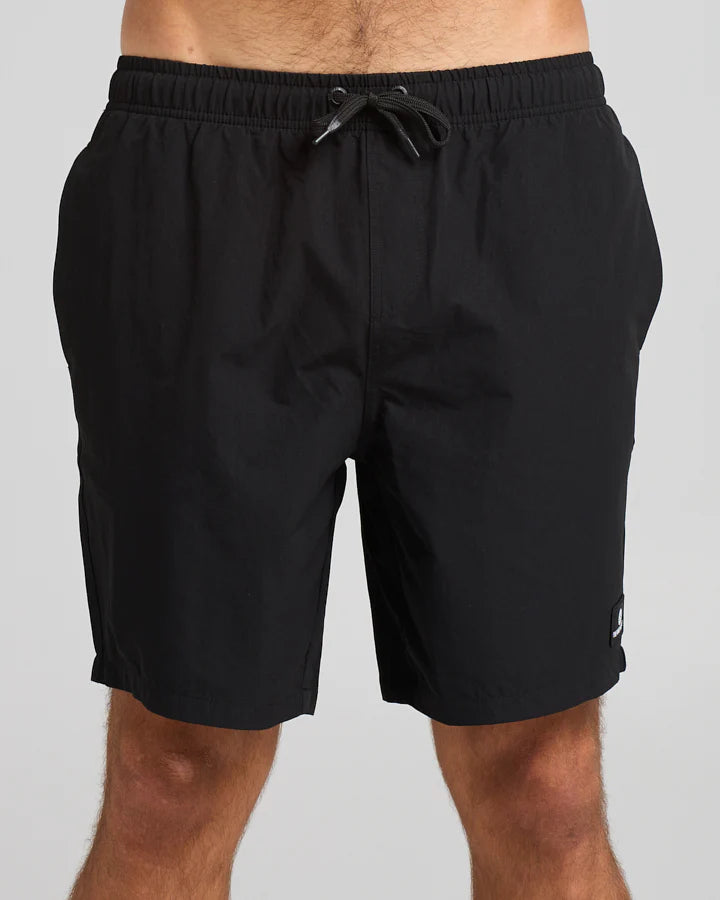 The Mad Hueys Freestyle 18" Swim Volley Short - Black