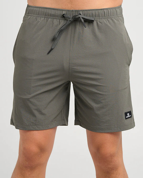 The Mad Hueys - Skull Anchor 18" - Volley Short - Charcoal