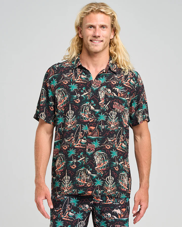 The Mad Hueys SHE'LL BE RIGHT | WOVEN SHIRT - BLACK