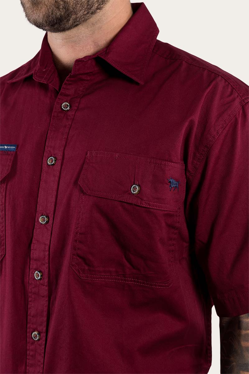 RINGERS WESTERN Lake Argyle Men's Short Sleeve Full Button Work Shirt- Burgundy