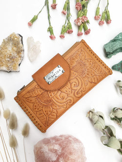 MAHIYA Wanderlust Wallet