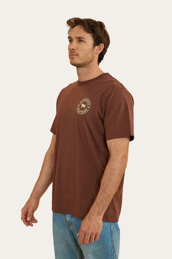 RINGERS WESTERN Signature Bull Mens Loose T-Shirt - Chocolate with dark sand Print