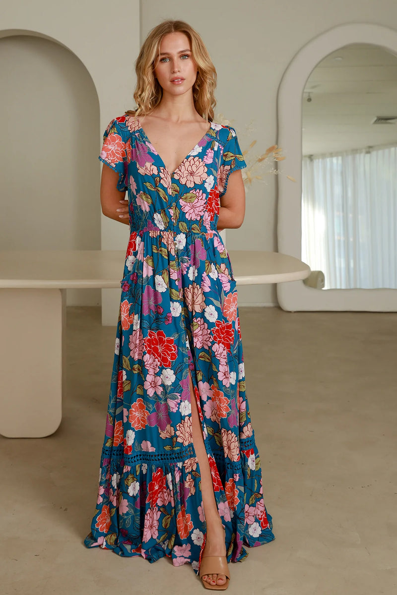 DreamCatcher Daphne Maxi Dress – Whiskey and Wildflowers