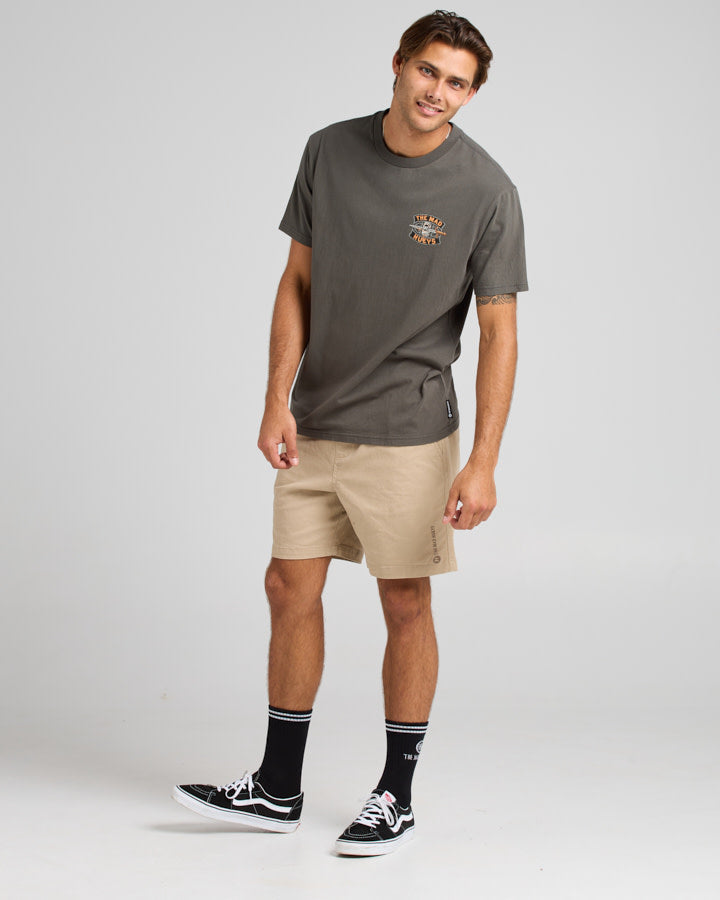 The Mad Hueys CAPTAIN COOKED | SS TEE -CHARCOAL