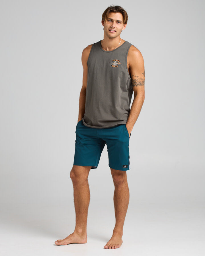 The Mad Hueys CAPTAIN COOKED | TANK - CHARCOAL