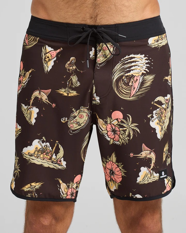 The Mad Hueys FROTHIN OUT | 18" BOARDSHORT - VINTAGE BLACK