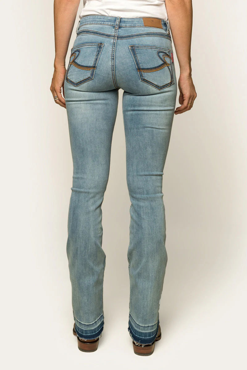 RINGERS WESTERN Billie Mid Rise Bootleg Jeans - Light Blue