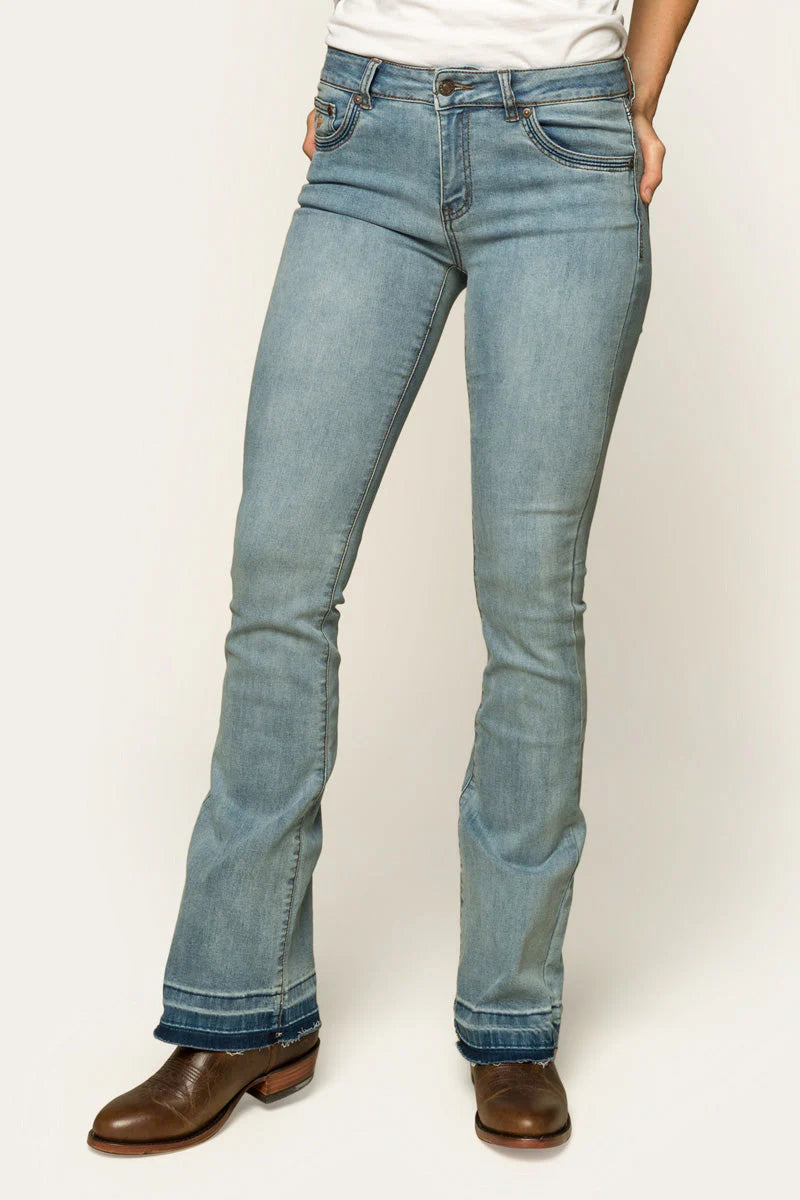 RINGERS WESTERN Billie Mid Rise Bootleg Jeans - Light Blue