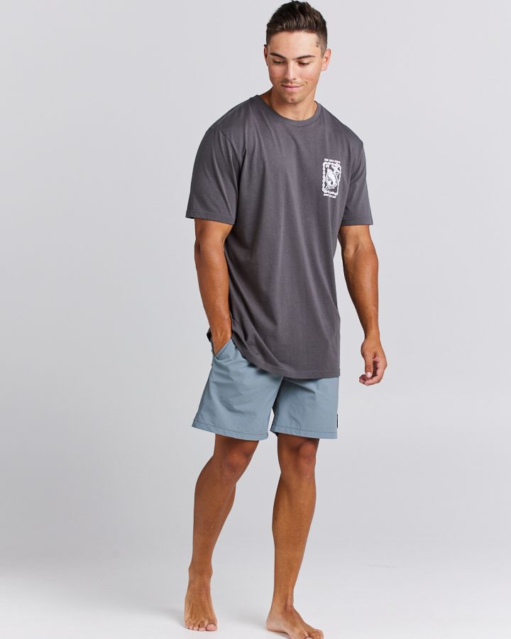 The Mad Hueys Anchor Shark SS Tee - Charcoal